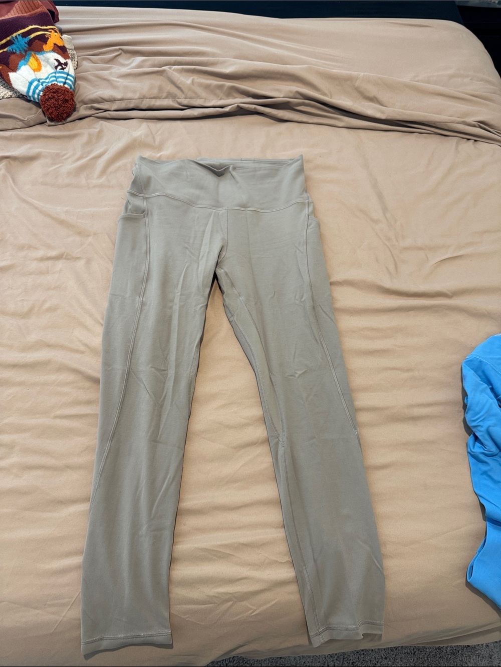 Lululemon align with pockets 25”